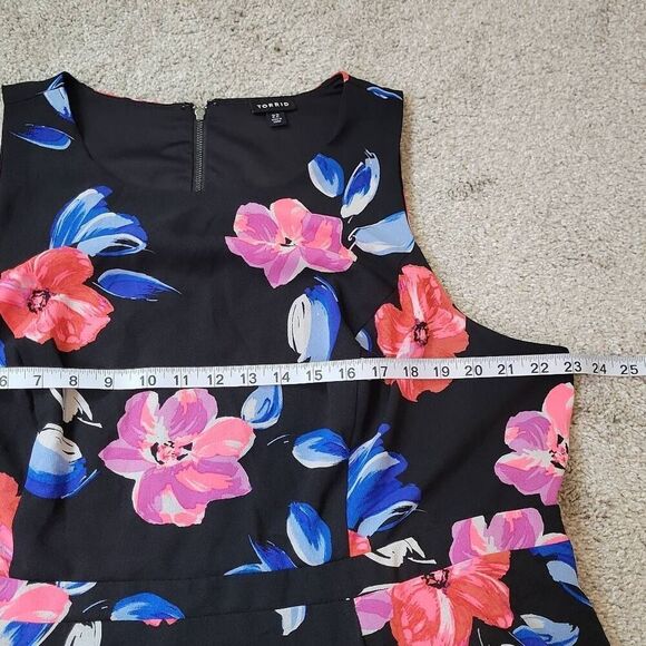 Torrid Floral Print Georgette High Neck Maxi Dress Size 22. - Picture 6 of 11